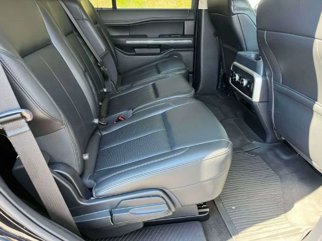 Used 2023 Black Metallic Ford XLT image 23