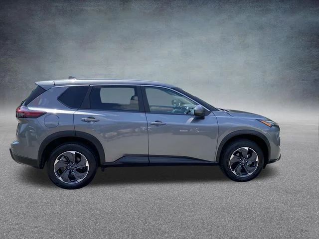 Used 2024 Gray Nissan SV image 25