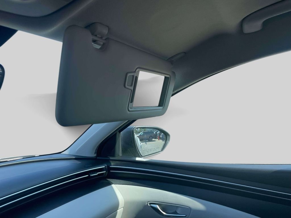 Used 2020 Black Hyundai Limited image 30