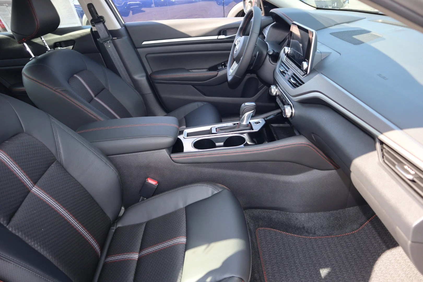 New 2025 Super Black Nissan SR image 20