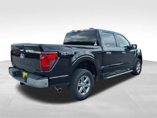 Used 2025 Black Ford XLT image 7
