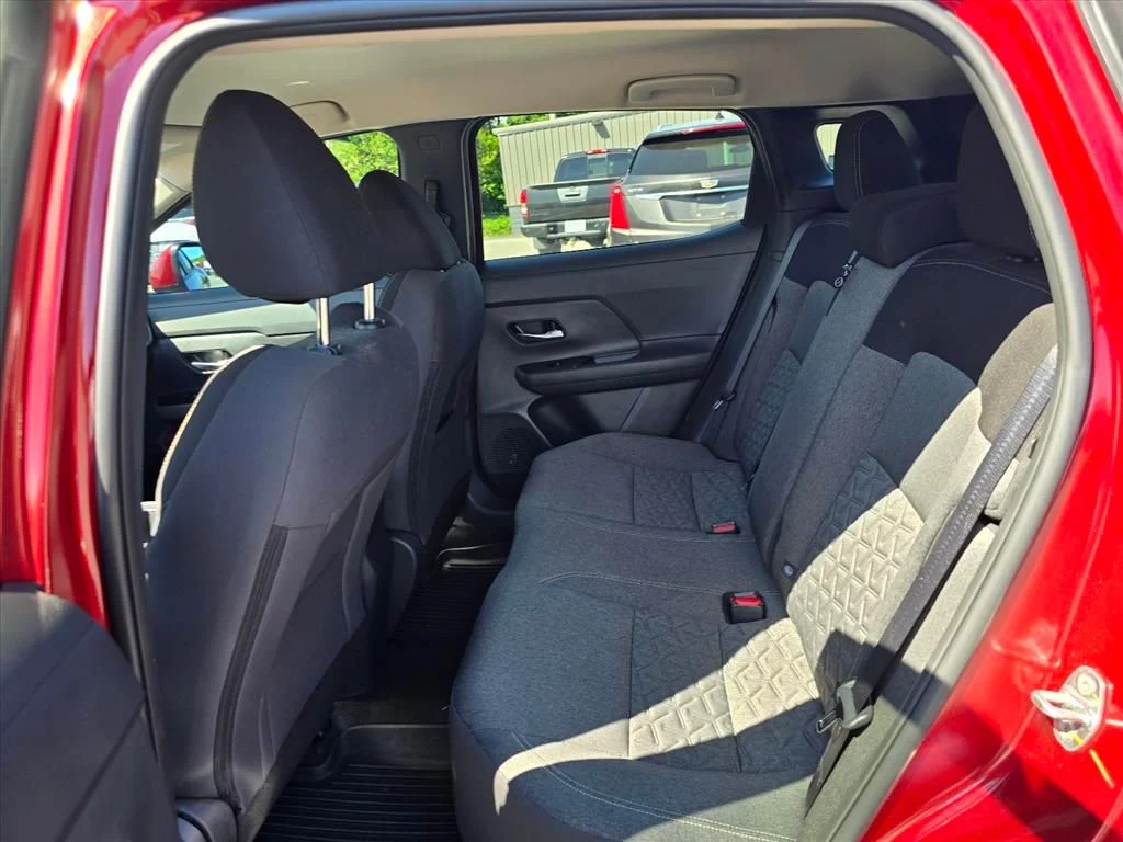 Used 2025 Red Nissan SV image 11
