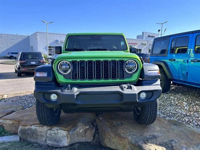 New 2026 Mojito Clear-Coat Exterior Paint Jeep Sport S image 2