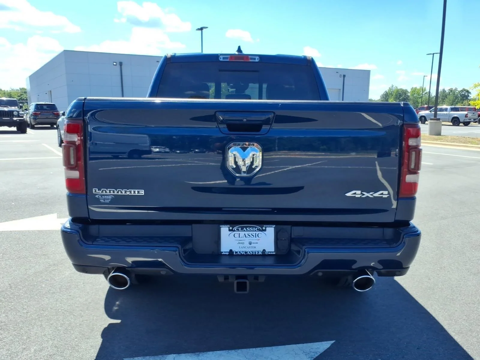 Used 2021 Patriot Blue Pearlcoat Ram Laramie image 17