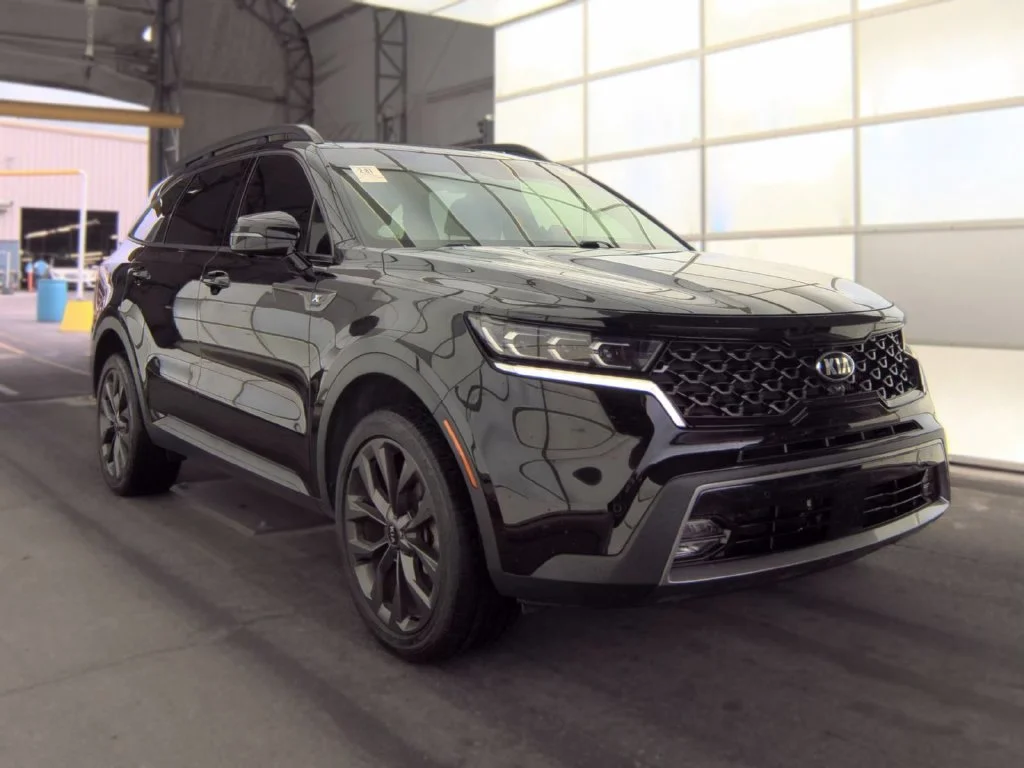 Used 2021 Black Kia SX Prestige X-Line image 1