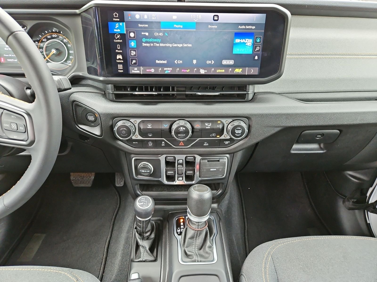 Used 2024 White Jeep Sport S image 11