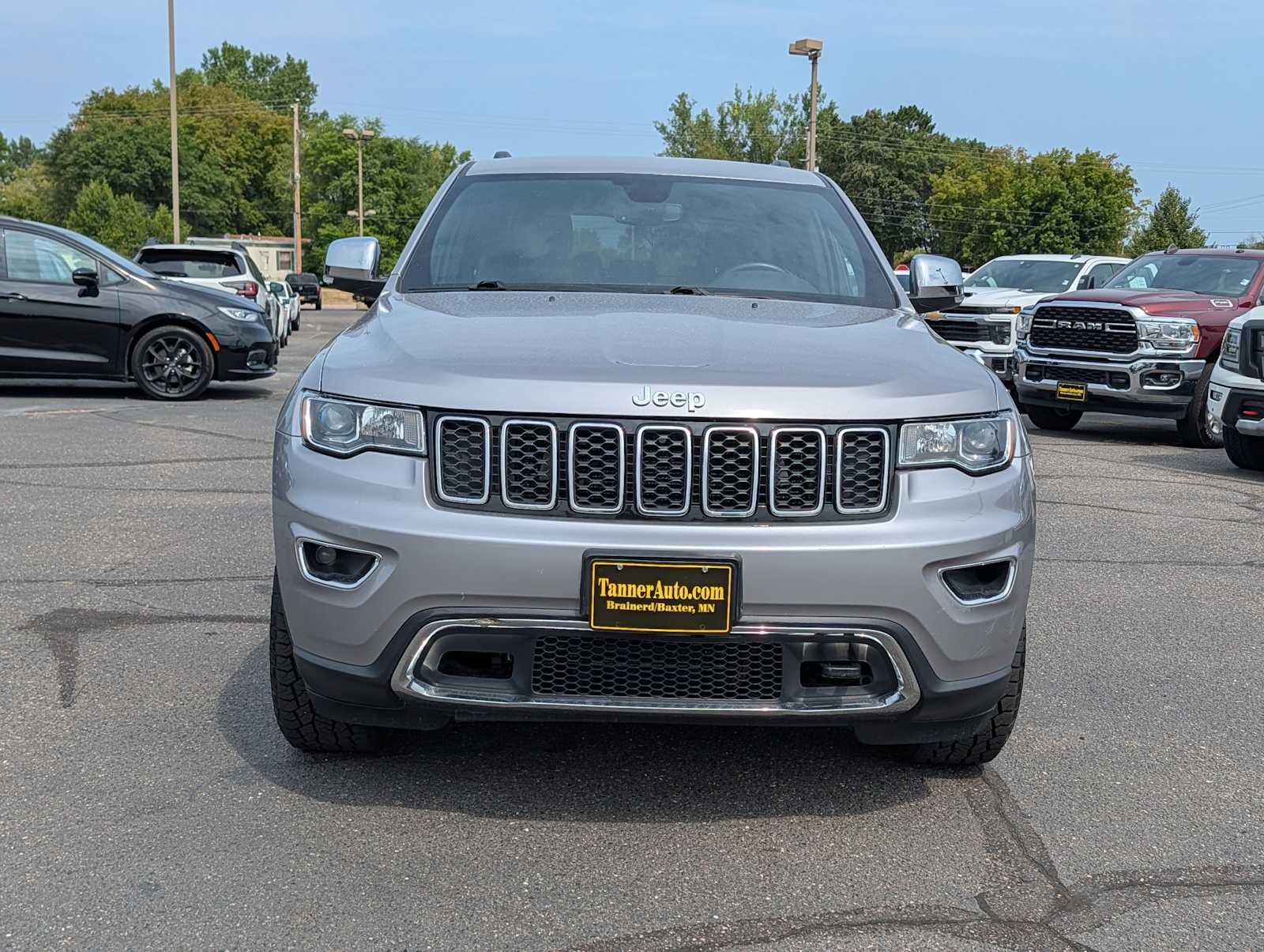 Used 2018 Jeep Grand Cherokee Limited with VIN 1C4RJFBG1JC492796 for sale in Brainerd, Minnesota