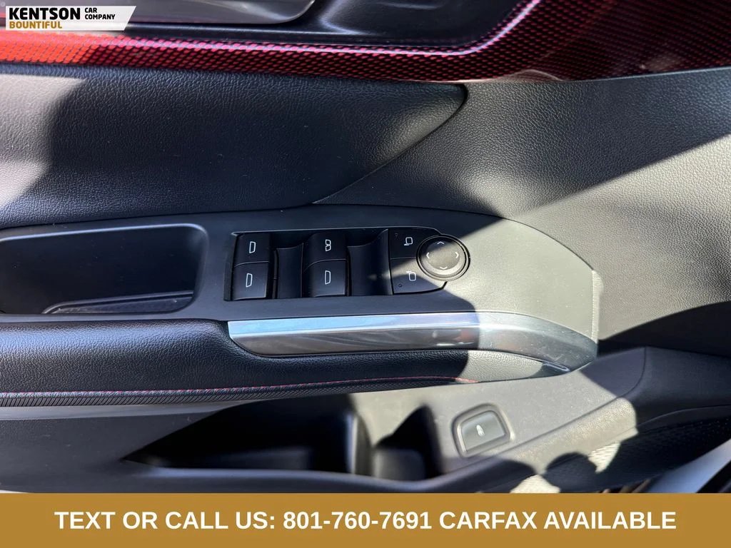 Used 2025 Gray Chevrolet Z71 image 20