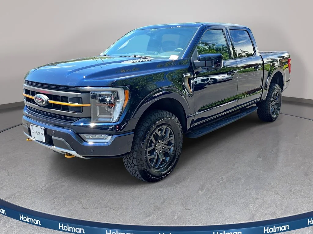Used 2022 Blue Ford Tremor image 1