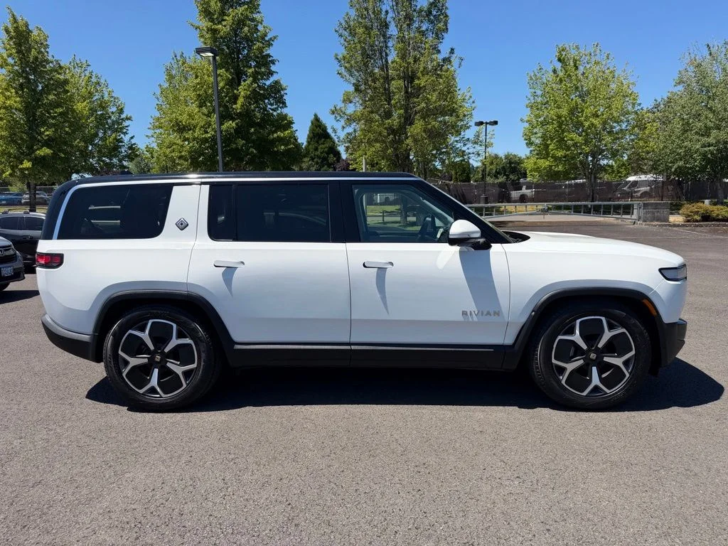 Used 2024 Glacier White Rivian Adventure image 8