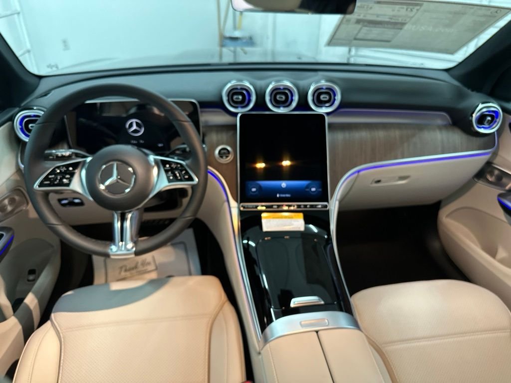New 2027 Graphite Grey Metallic Mercedes-Benz GLC 300 image 22