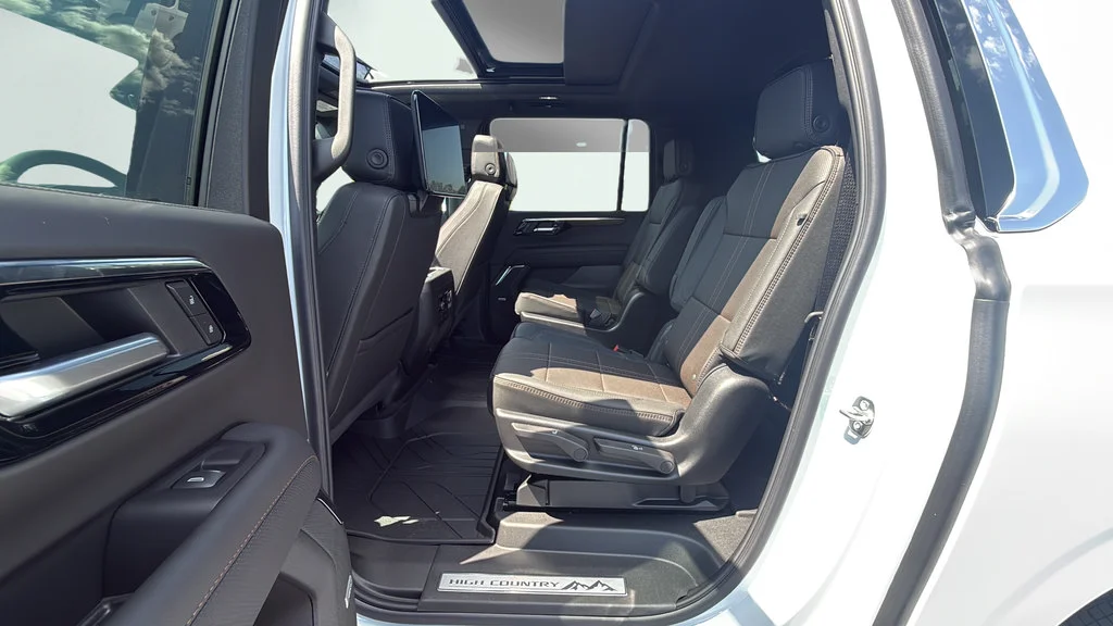 New 2026 Polar White Tricoat Chevrolet High Country image 37