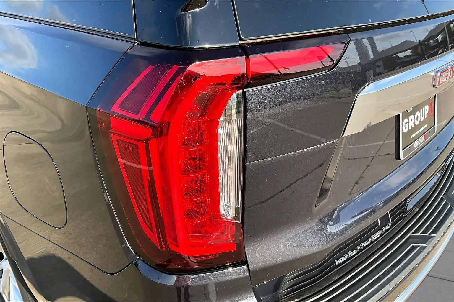 Used 2023 Titanium Rush Metallic GMC Denali image 27