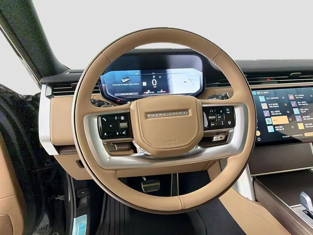 New 2026 Belgravia Green Land Rover SE LWB 7-Seats / V8 image 11
