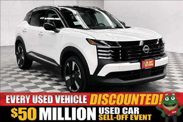 New 2026 Aspen White Tricoat/Super Black Nissan SR image 1