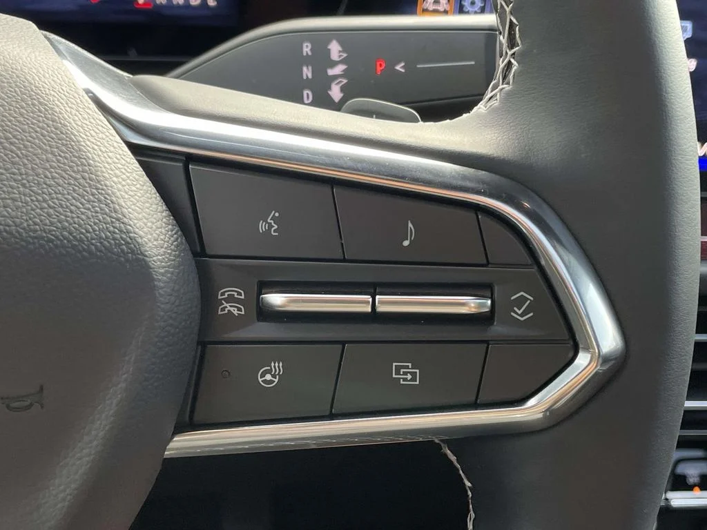 2025 Chevrolet Traverse Z71 - Photo 13
