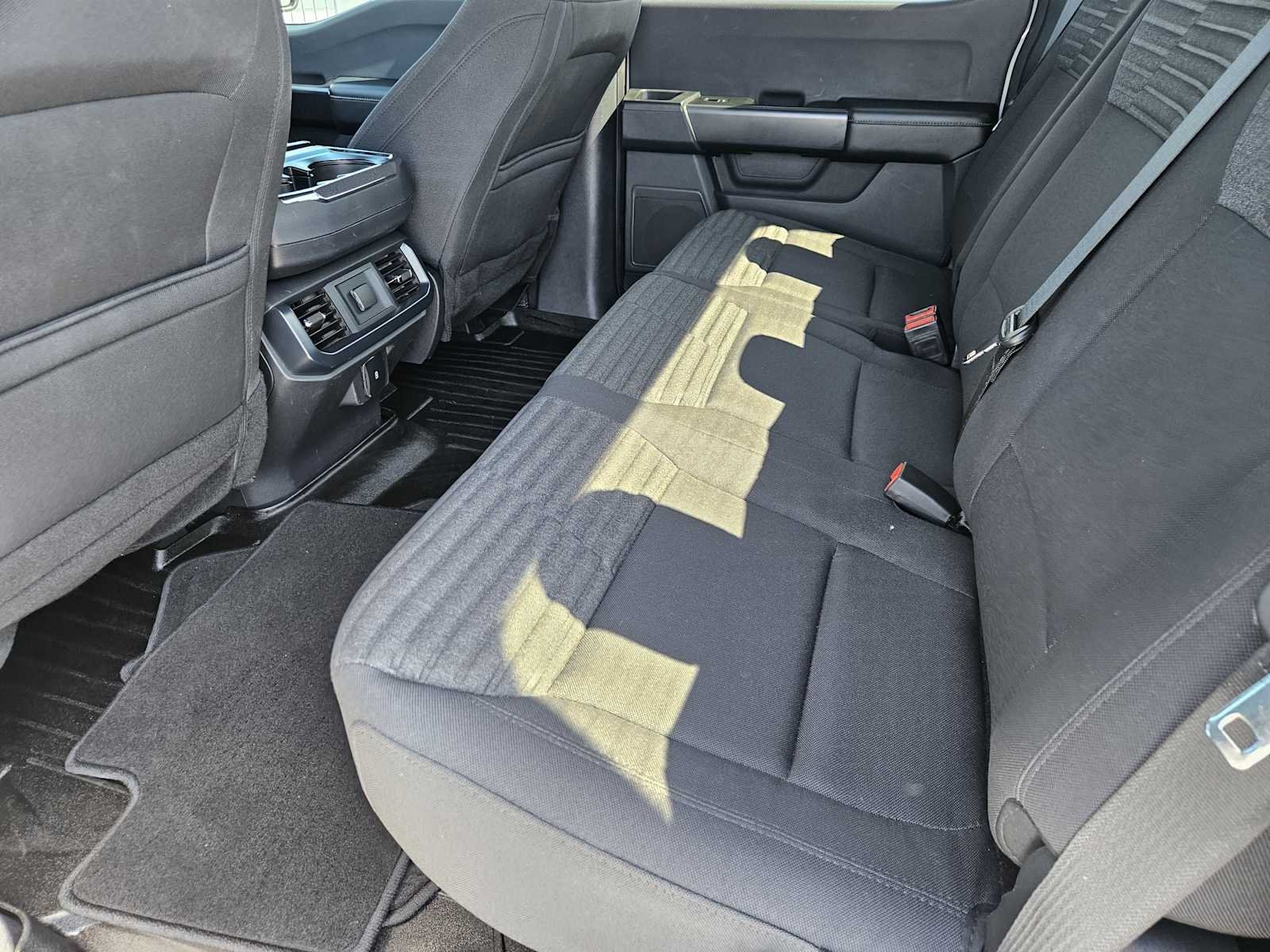 Used 2023 Avalanche Gray Ford XL image 27