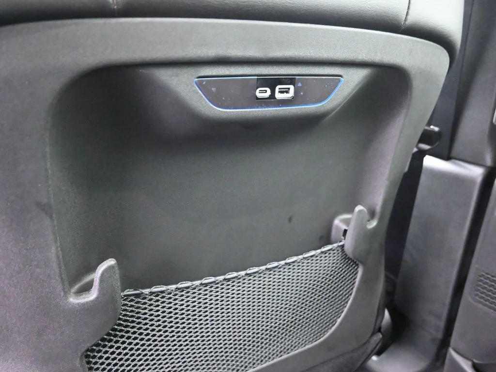 2026 Chrysler Pacifica Select - Photo 21