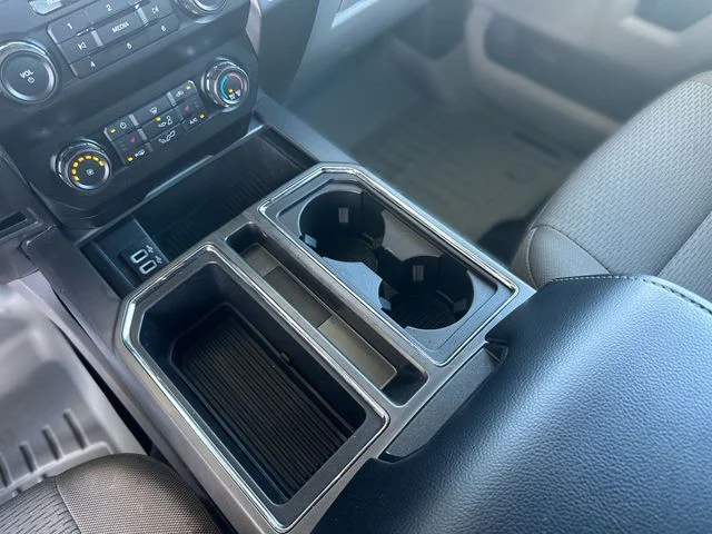 Used 2019 Blue Ford XLT image 21