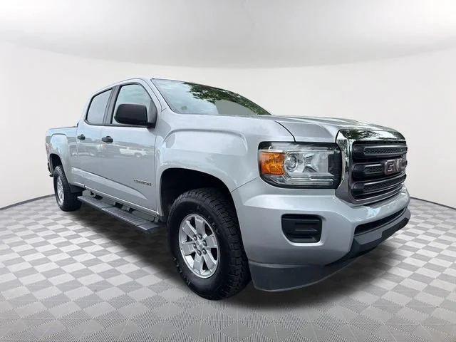 Used 2018 QUICKSILVER METALLIC GMC 2WD image 3