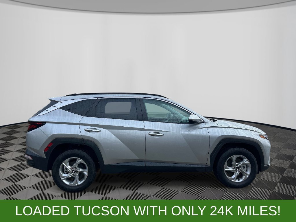 Used 2024 Silver Hyundai SEL image 6