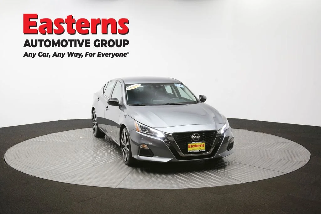 Used 2022 Gray Nissan 2.5 SR image 48