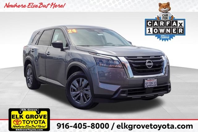 2024 Nissan Pathfinder S 4WD's photo