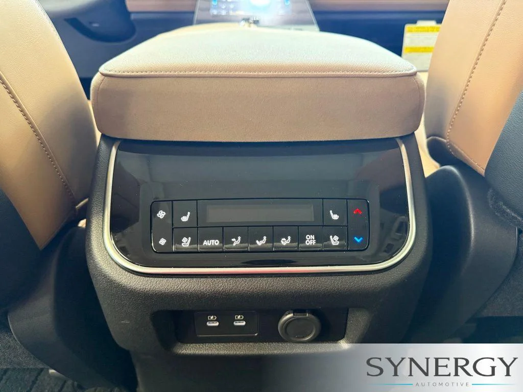 Certified Used 2026 Dynamic Metal INFINITI LUXE image 30