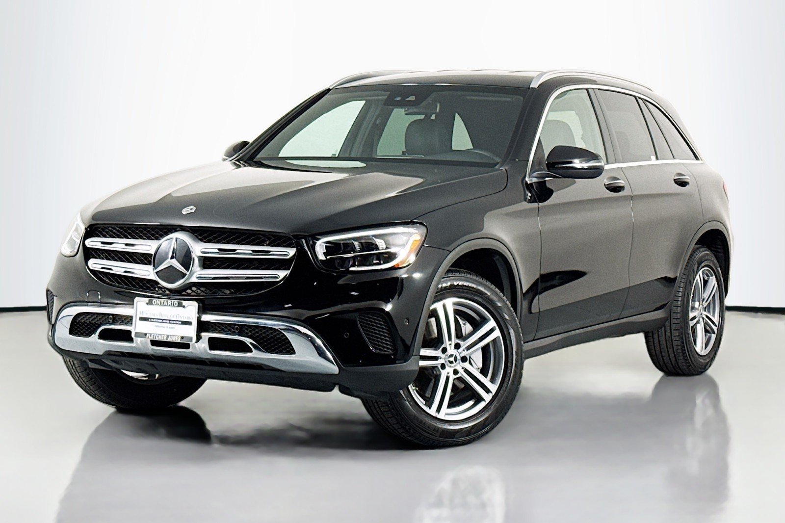 2022 Mercedes-Benz GLC GLC 300's photo