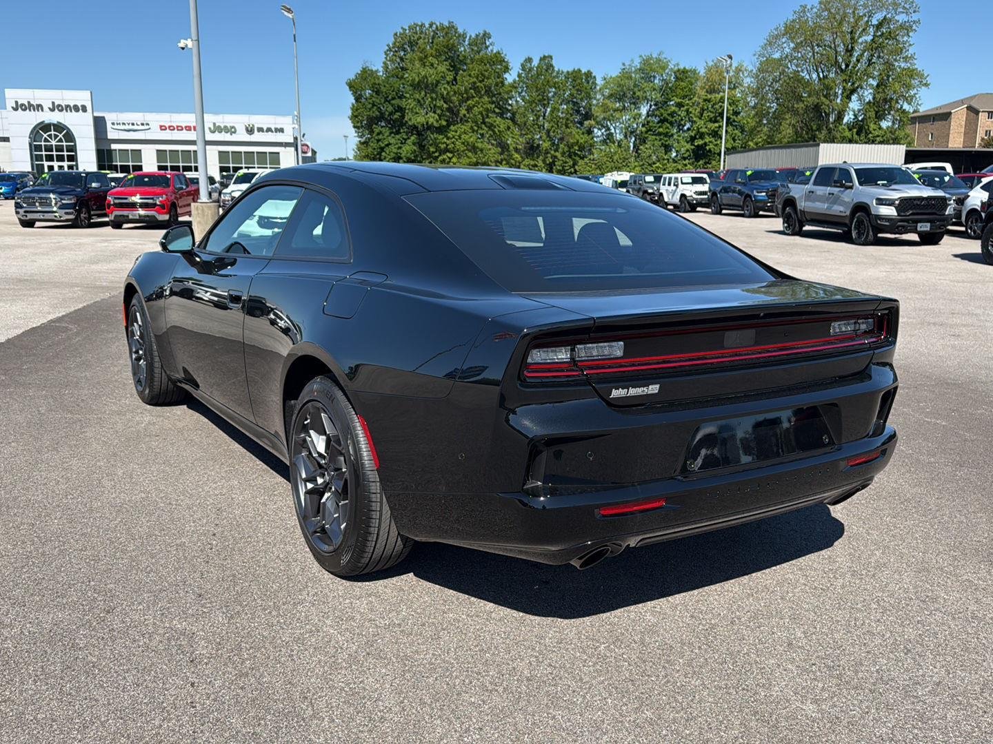 New 2026 Diamond Black Crystal Pearlcoat Dodge R/T image 14
