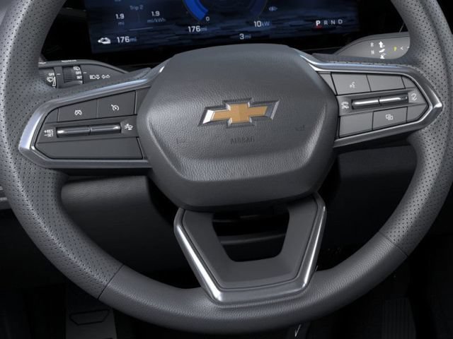 New 2026 Summit White Chevrolet LT image 19