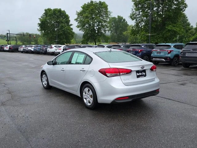 Used 2017 Silky Silver Kia LX image 6