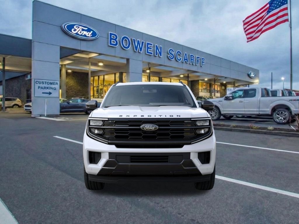 New 2027 Star White Metallic Tri-Coat Ford Platinum image 4