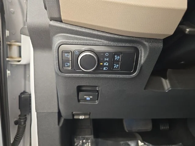 Certified Used 2024 Oxford White Ford Wildtrak image 37