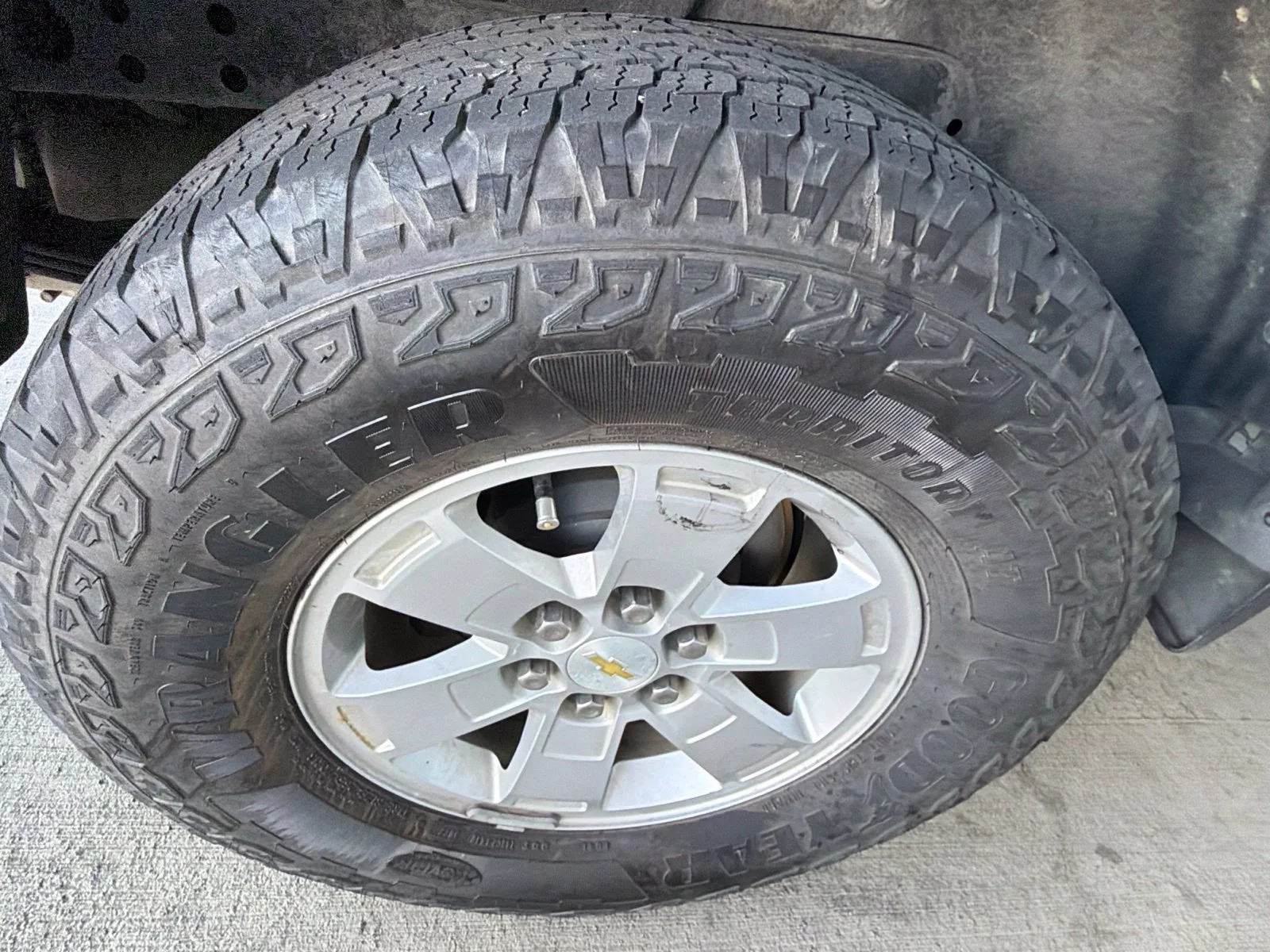 Used 2019 White Chevrolet Work Truck image 19