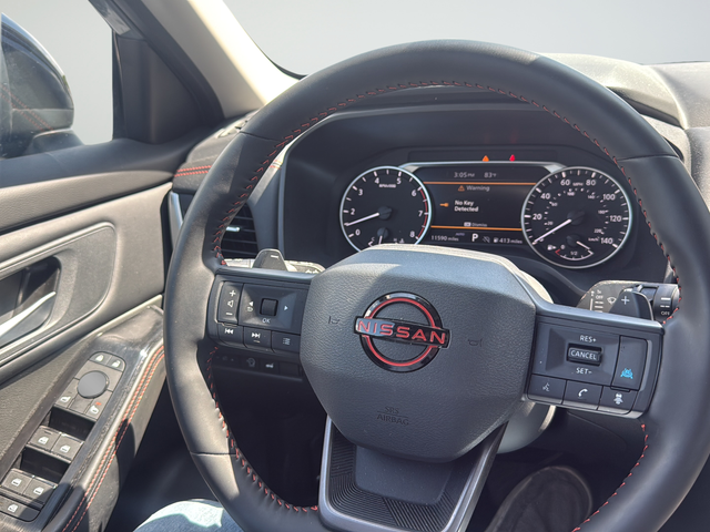 Used 2025 Gray Nissan Rock Creek image 11
