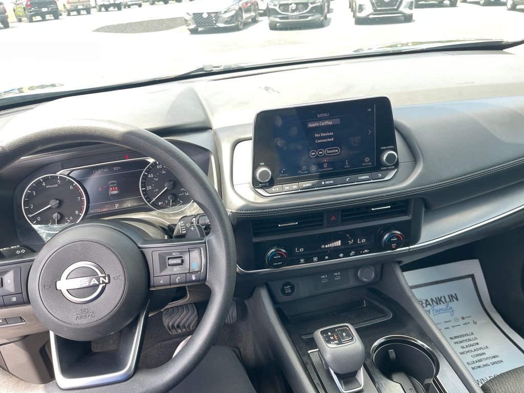 Used 2024 Gray Nissan SV image 16