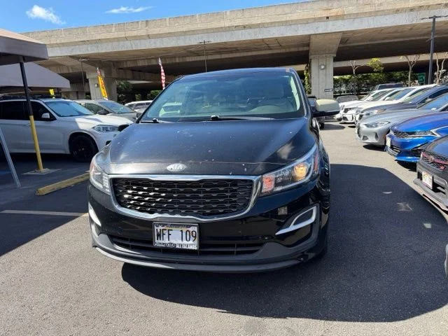 Used 2021 Black Kia LX image 2