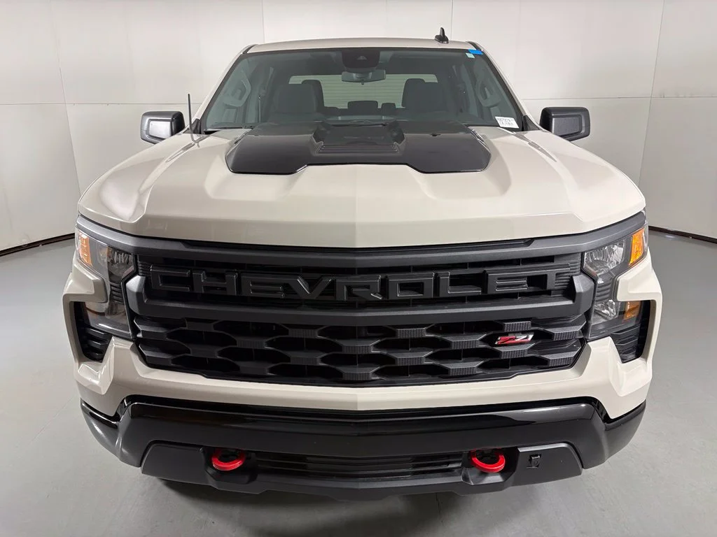 Certified Used 2026 White Sands Chevrolet Custom Trail Boss image 4
