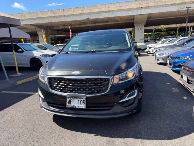 Used 2021 Black Kia LX image 2