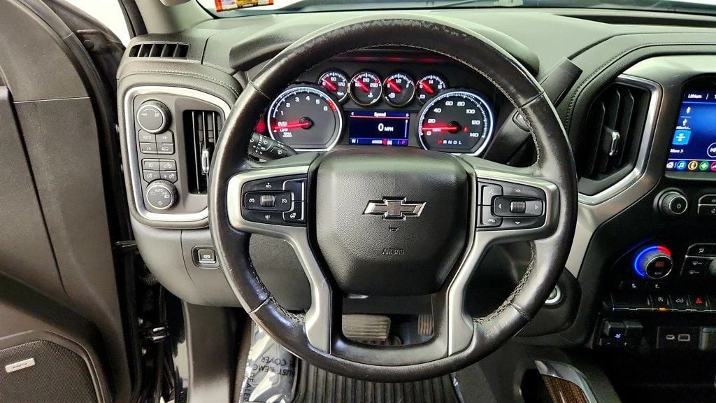 Used 2019 Black Chevrolet 4WD Double Cab 147