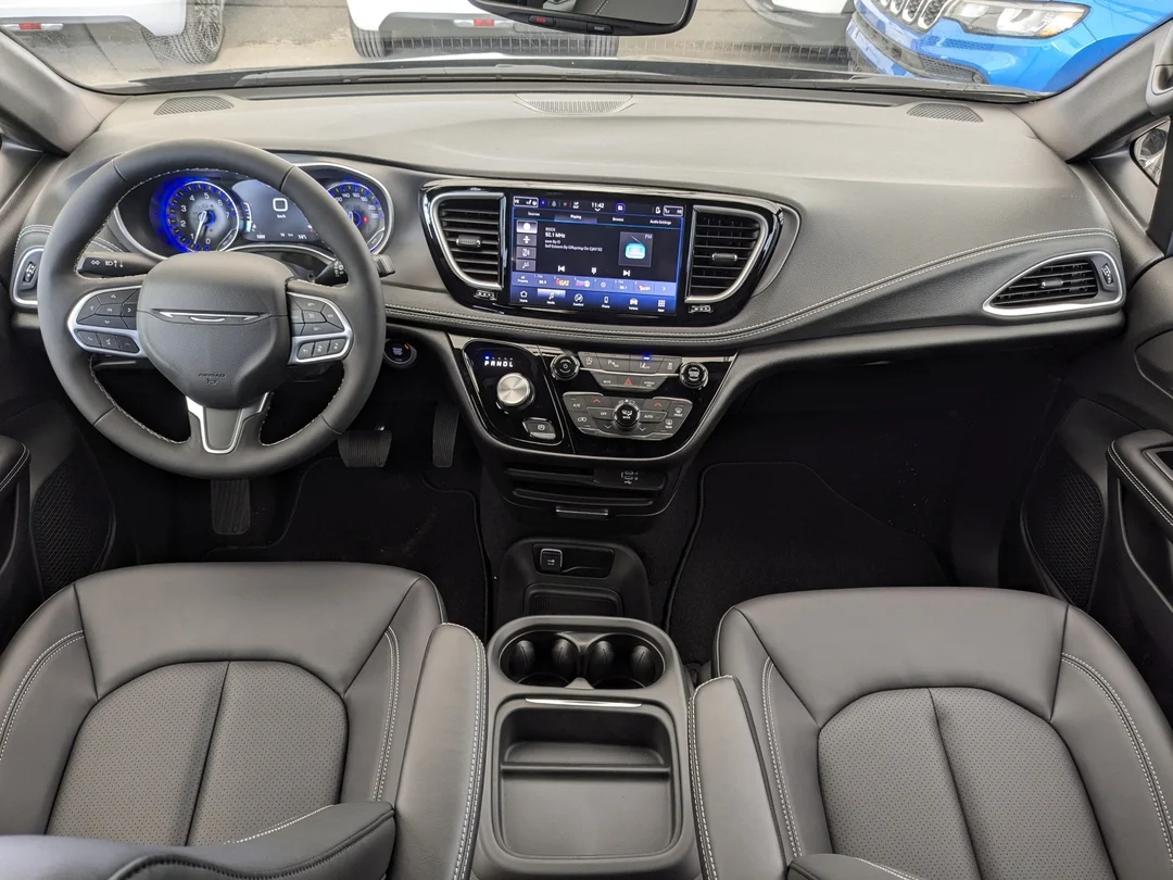 New 2027 Black Chrysler Select - - AWD - Full Sunroof - Safety Sphere Pkg - 360 Surround Cam - Blind Spot Mon & More! image 25