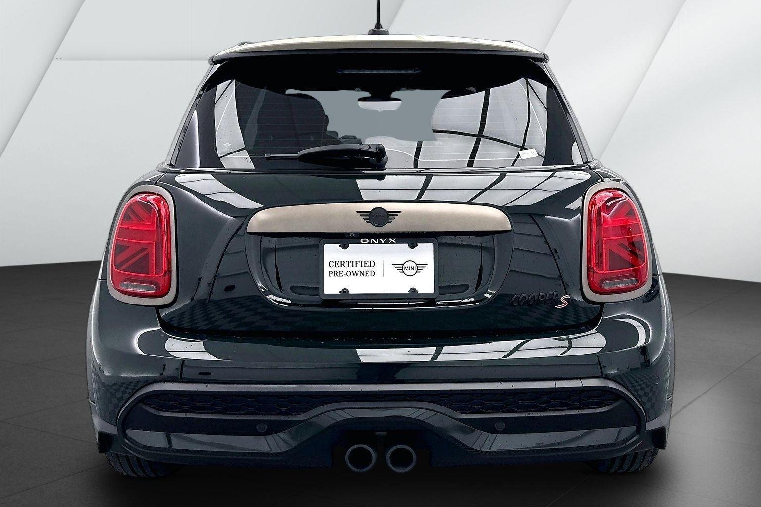 2024 MINI Hardtop 2 Door S - Photo 6
