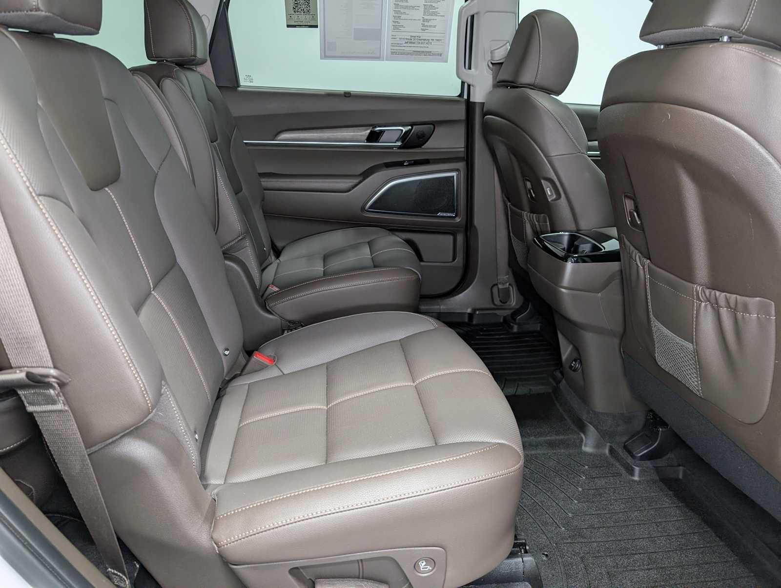 Used 2022 GLAC WHITE Kia SX image 44