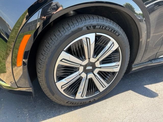 Used 2025 Black Raven Cadillac Luxury 2 image 9
