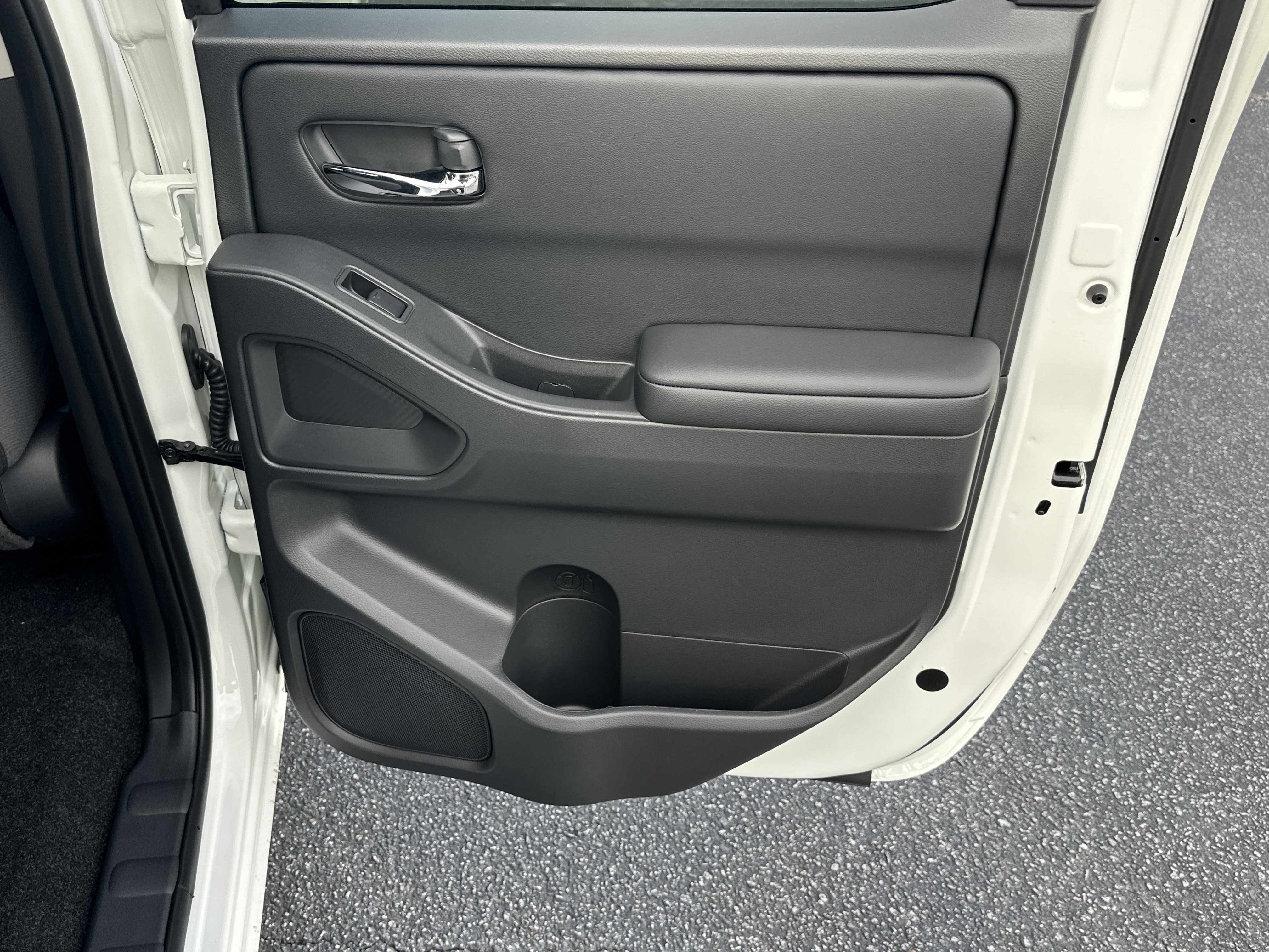 New 2026 Glacier White Nissan Crew Cab SV Long Bed image 17