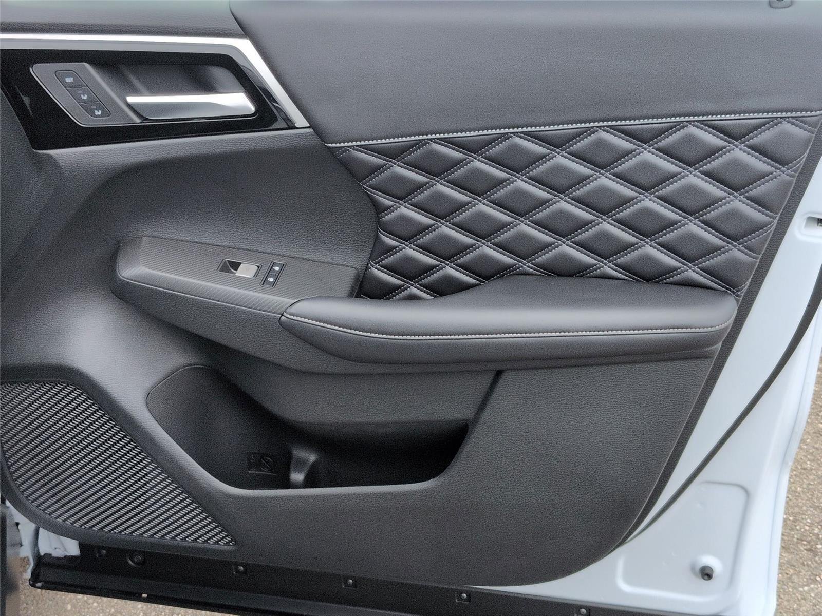 New 2026 Alpine Frost Nissan Platinum image 39