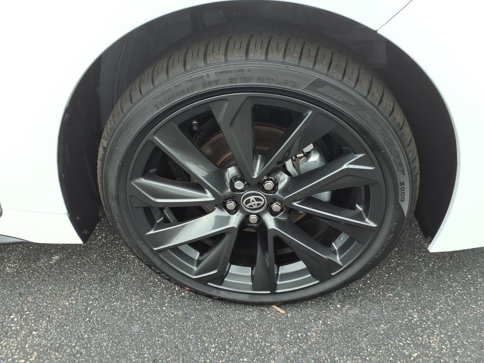 New 2026 Ice Cap Toyota SE image 11