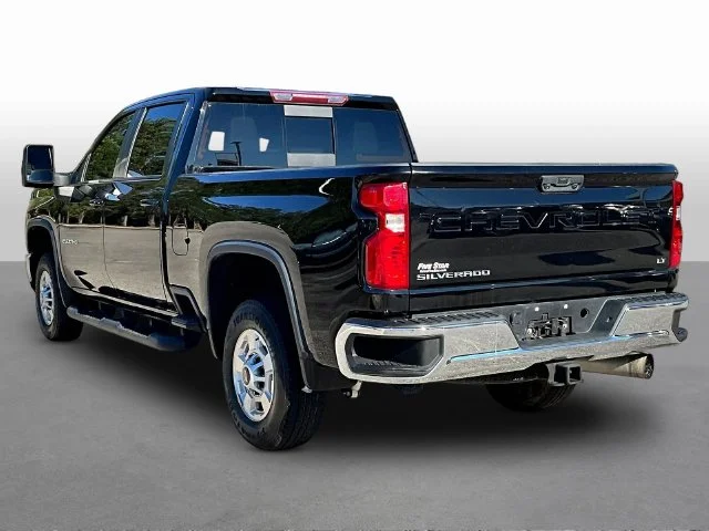 Used 2024 Black Chevrolet LT image 5