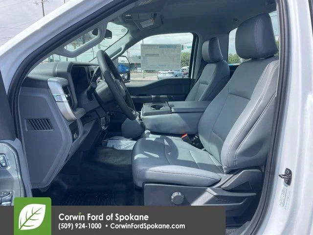New 2025 White Ford XL image 2